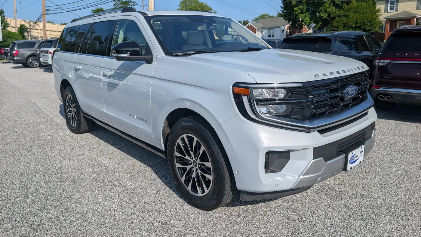 2025 Ford Expedition MAX Platinum