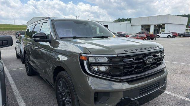 Preowned 2025 Ford Expedition MAX Platinum for Sale