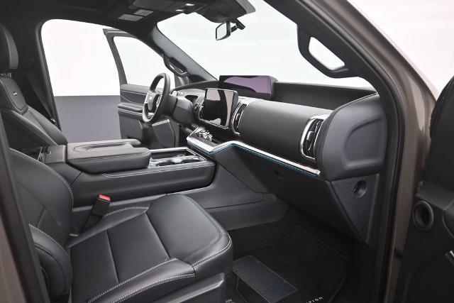 2027 Ford Expedition - $82,998