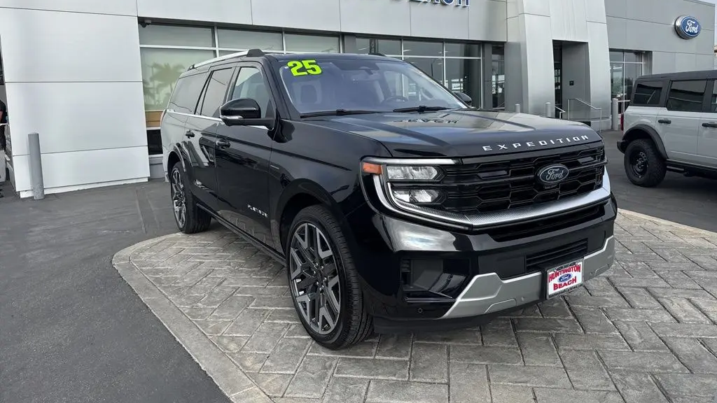 Preowned 2025 Ford Expedition MAX Platinum for Sale
