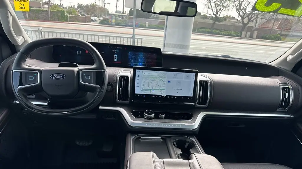 2025 Ford Expedition MAX Platinum