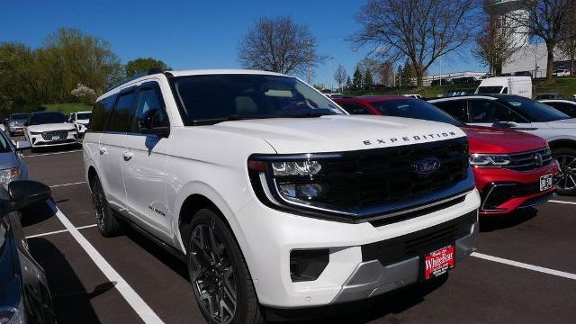 2025 Ford Expedition MAX Platinum