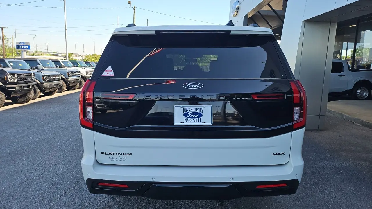 2025 Ford Expedition MAX Platinum
