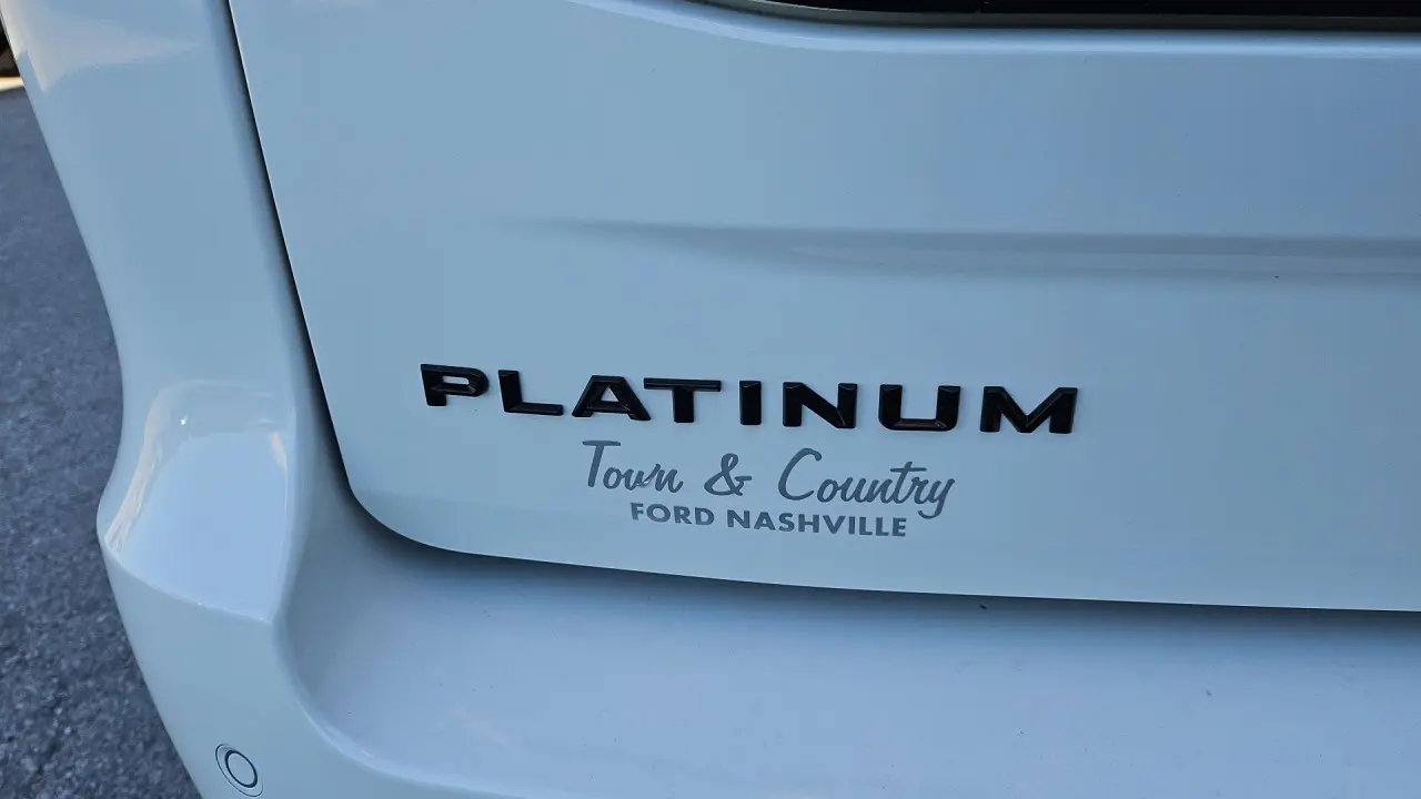 2025 Ford Expedition MAX Platinum