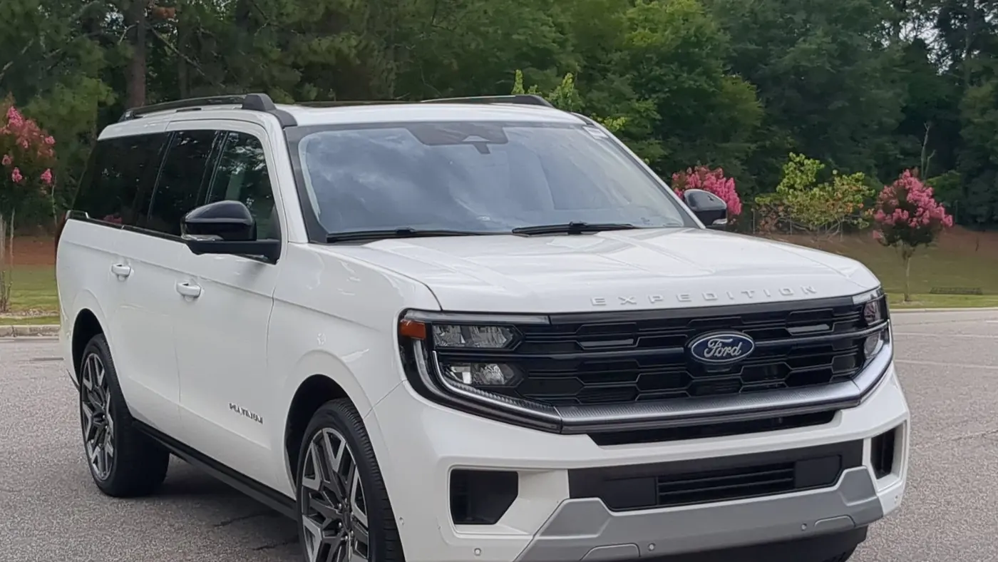 Preowned 2025 Ford Expedition MAX Platinum for Sale