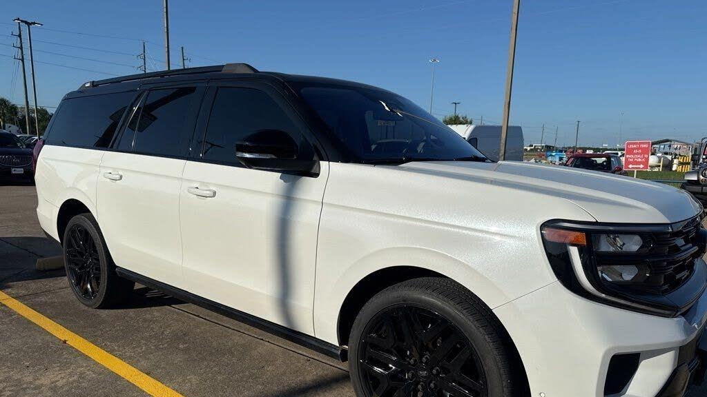 Preowned 2025 Ford Expedition MAX Platinum for Sale