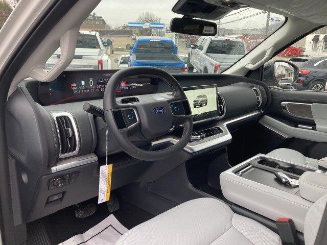 2026 Ford Expedition - $89,912