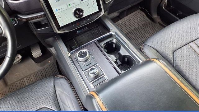 2022 Ford Expedition MAX Platinum