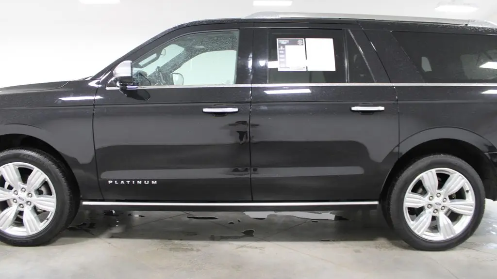 2022 Ford Expedition MAX Platinum