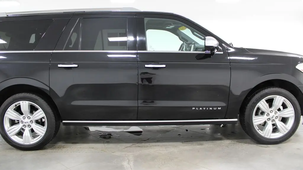 2022 Ford Expedition MAX Platinum