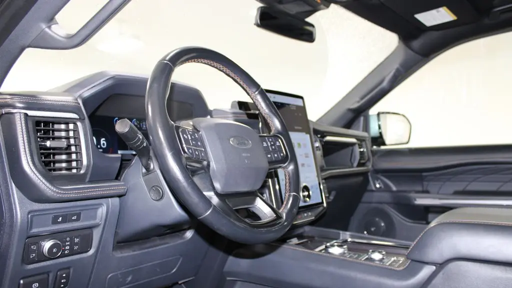 2022 Ford Expedition MAX Platinum