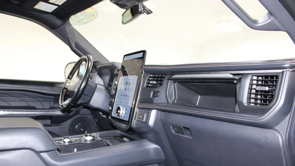 2022 Ford Expedition MAX Platinum