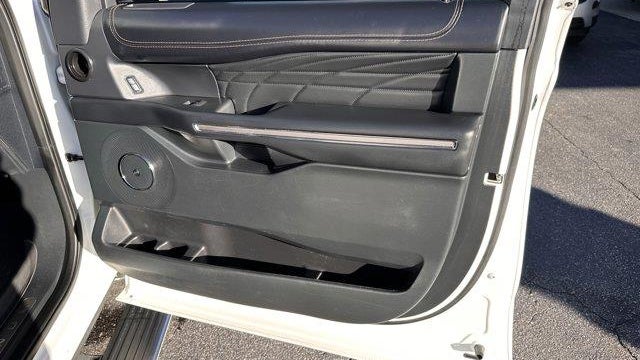 2022 Ford Expedition MAX Platinum