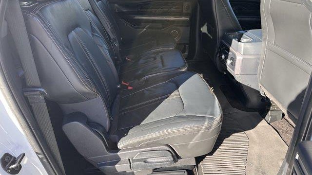 2022 Ford Expedition MAX Platinum