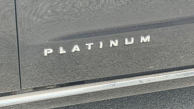 2022 Ford Expedition MAX Platinum