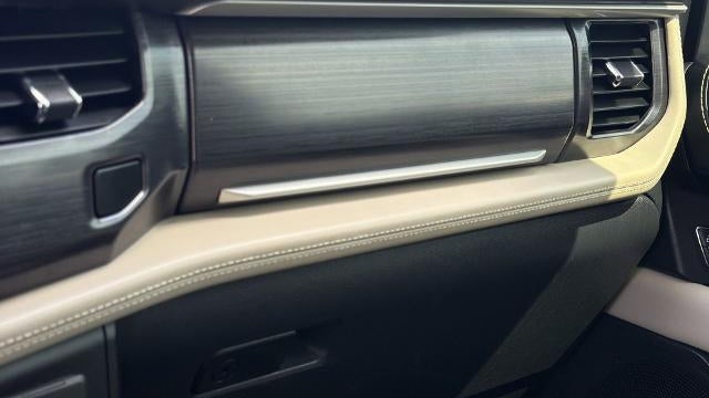 2022 Ford Expedition MAX Platinum