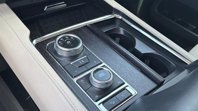 2022 Ford Expedition MAX Platinum