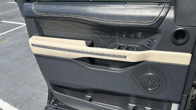 2022 Ford Expedition MAX Platinum