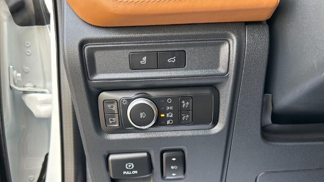 2022 Ford Expedition MAX Platinum