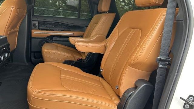 2022 Ford Expedition MAX Platinum