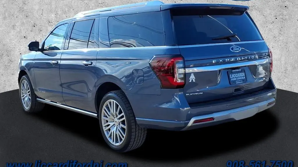 2022 Ford Expedition MAX Platinum