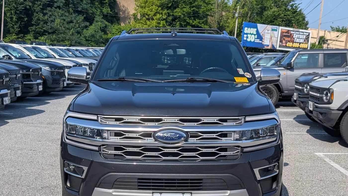 2022 Ford Expedition MAX Platinum