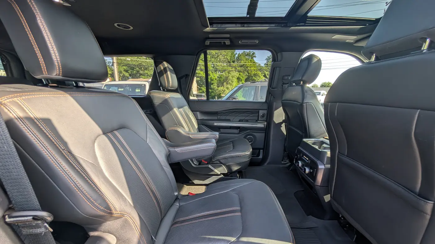 2022 Ford Expedition MAX Platinum