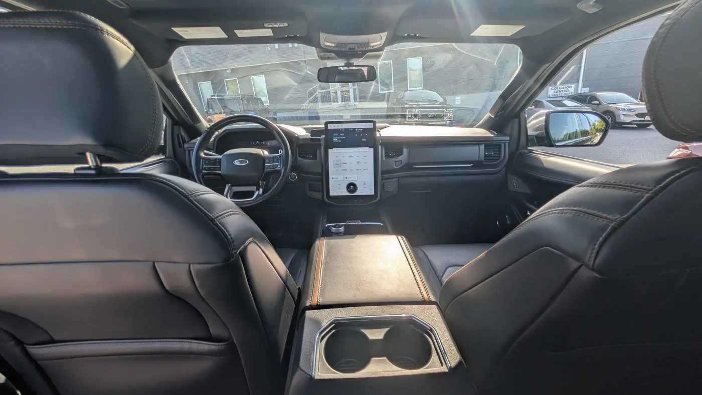 2022 Ford Expedition MAX Platinum