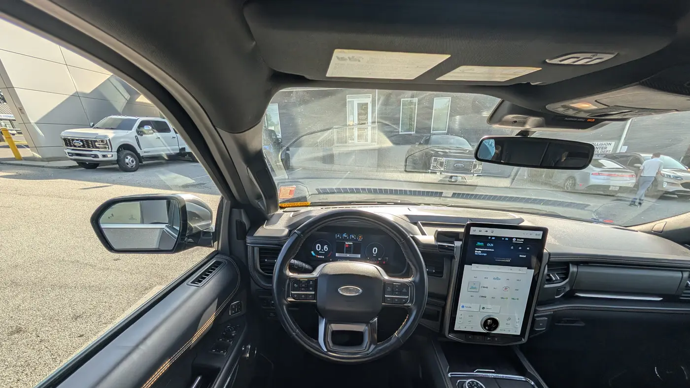 2022 Ford Expedition MAX Platinum