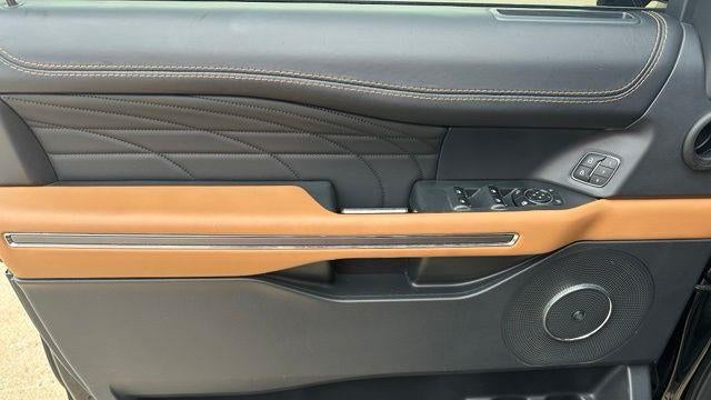 2022 Ford Expedition MAX Platinum