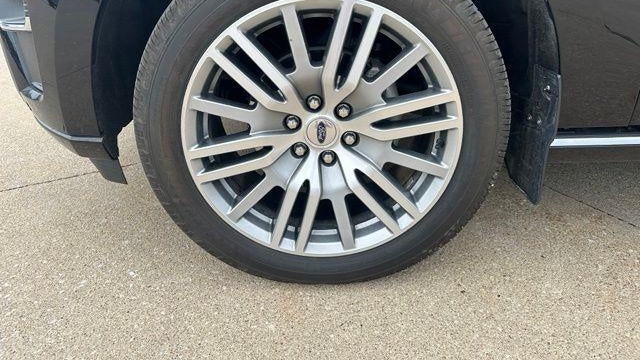 2022 Ford Expedition MAX Platinum