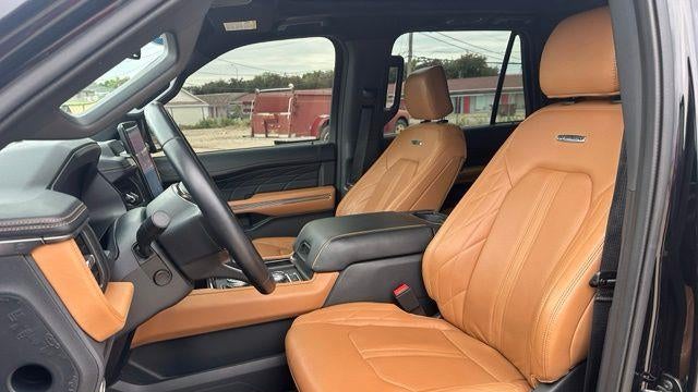 2022 Ford Expedition MAX Platinum