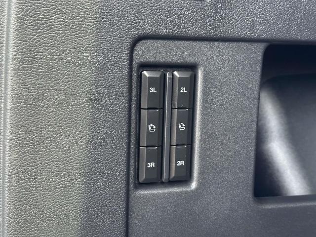 2022 Ford Expedition - $53,990