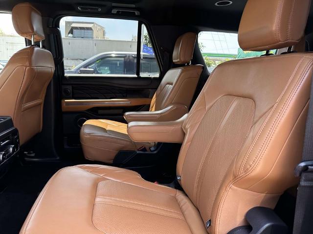 2022 Ford Expedition - $53,990