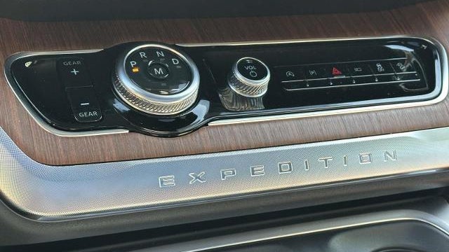 2025 Ford Expedition MAX King Ranch