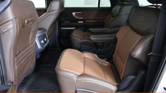2025 Ford Expedition MAX King Ranch
