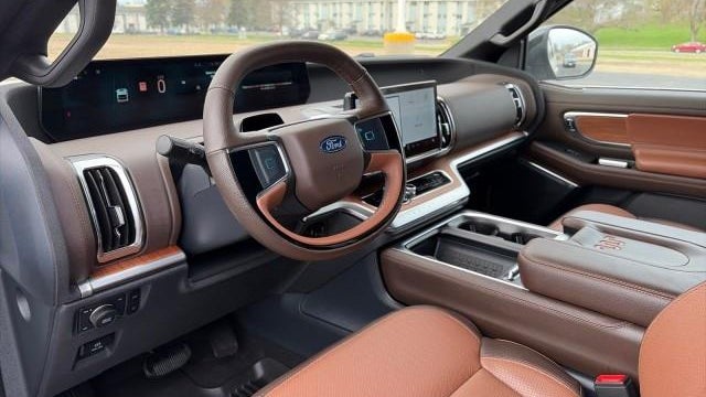 2025 Ford Expedition MAX King Ranch