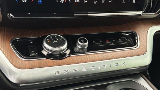 2025 Ford Expedition MAX King Ranch