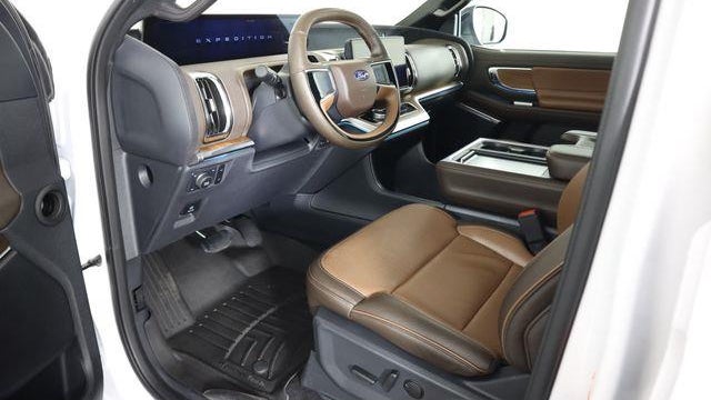 2025 Ford Expedition MAX King Ranch