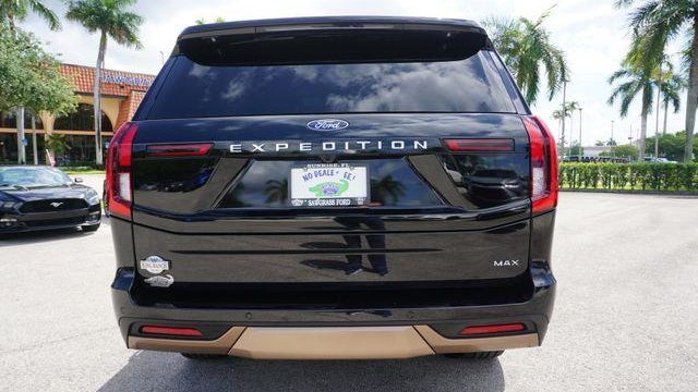 2025 Ford Expedition MAX King Ranch