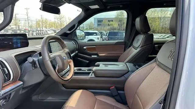 2025 Ford Expedition MAX King Ranch