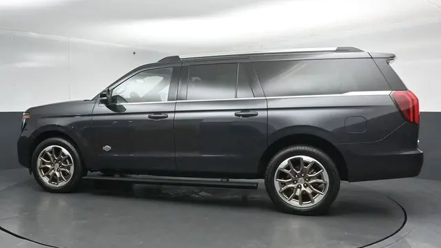 2025 Ford Expedition MAX King Ranch