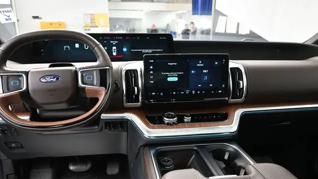 2025 Ford Expedition MAX King Ranch