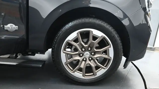2025 Ford Expedition MAX King Ranch