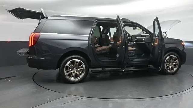 2025 Ford Expedition MAX King Ranch