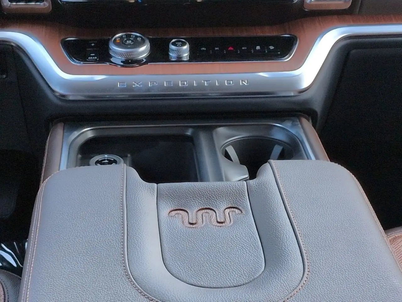 2026 Ford Expedition - $86,598