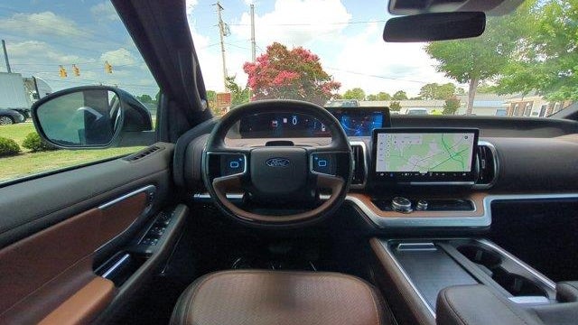 2025 Ford Expedition MAX King Ranch
