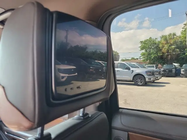 2022 Ford Expedition - $48,591