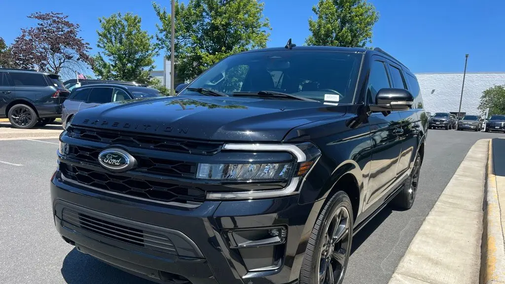 2023 Ford Expedition MAX Limited