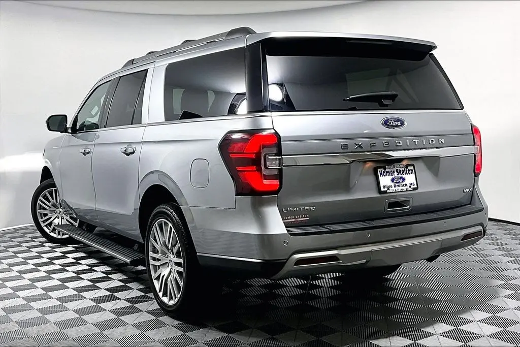2024 Ford Expedition - $51,941